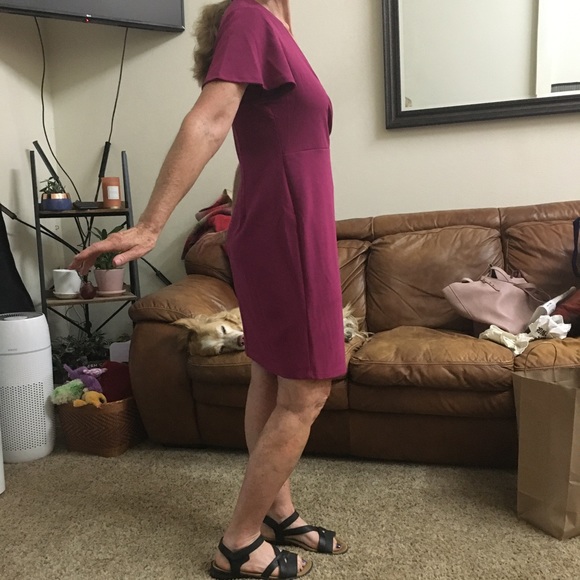 Meet your Posher, Bev- photos are some of my poshed items - Picture 2 of 2